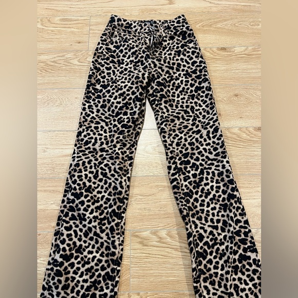 Stradivarius leopard jeans - Picture 7 of 8